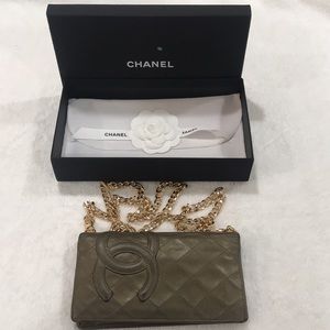 😍 Beautiful and Authentic Chanel WOC.
